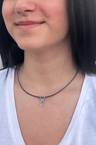 Gümüş Ağaç Pozu- Mor Deri Kolye